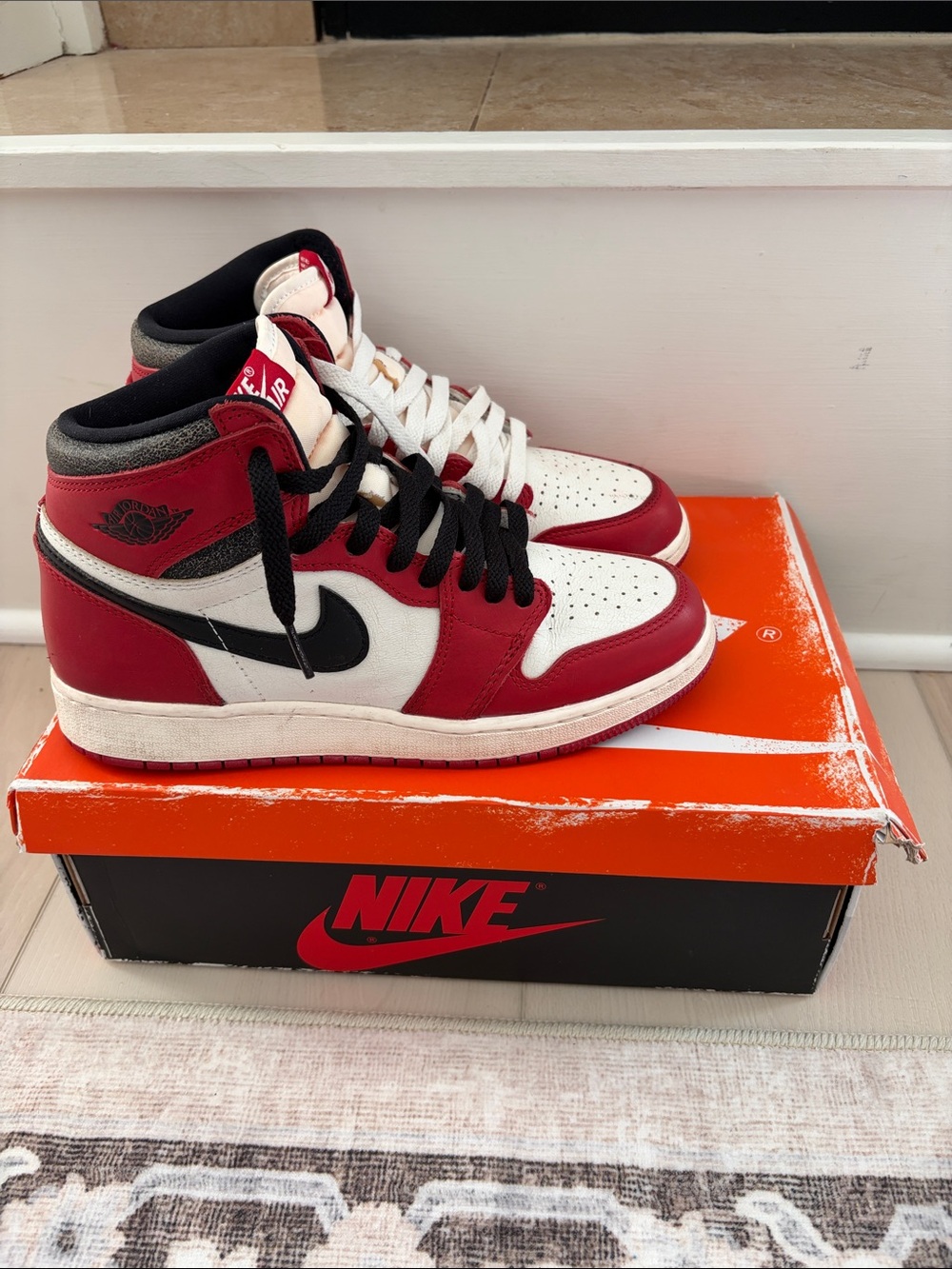 JORDAN 1 RETRO HIGH OG 'CHICAGO LOST & FOUND'